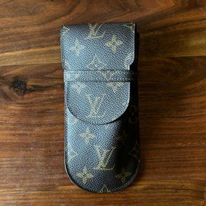 Louis Vuitton Monogram Etui Lunettes Glasses Case